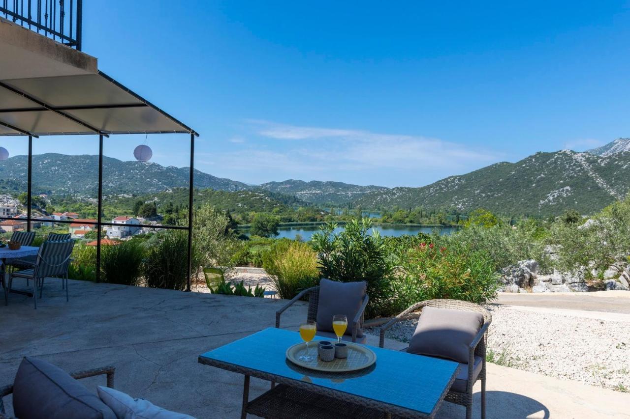 Apartman Ella — 4-Star Luxury Hotel in Ploce, Croatia
