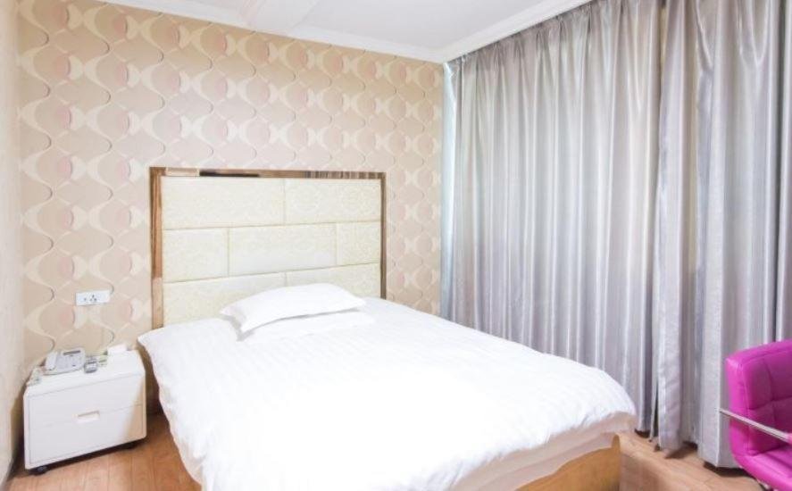 Longsong Hotel - last minute hotel in Lishui