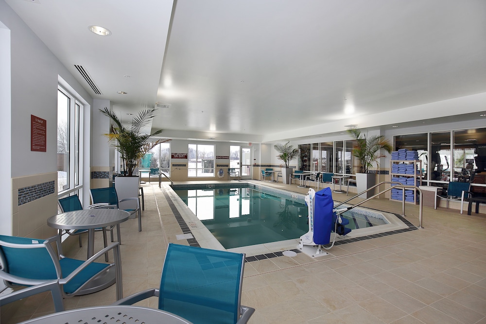 TownePlace Suites Grove City Mercer Outlets - photo 21