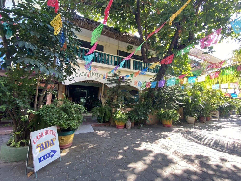 Oyo Hotel Casa Ada in Ixtapa-Zihuatanejo, Mexico