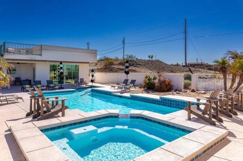 Pool Spa Pool Table Lake View Sleeps 24 - last minute hotel in Unknown City