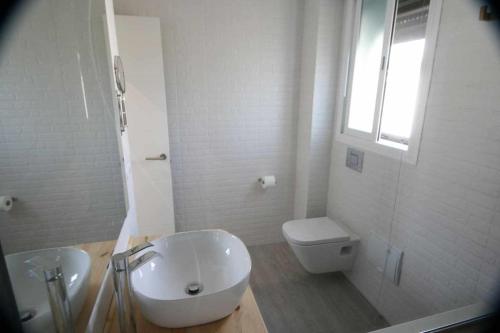 Minva Apartamento Junto Al Mar — El Grao — photo 5