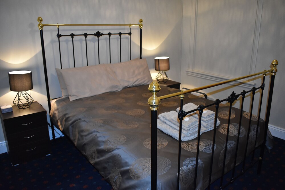 The Blyth Hotel - carbon neutral hotel in Clare