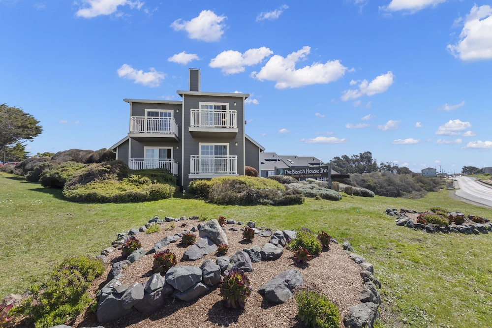 The Beach House Inn - photo 44