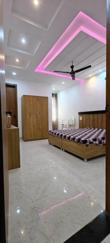Narayan Rooms Inn - last minute hotel in Puranpur