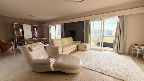Flat in St Julians sea view — 4-Star Luxury Hotel in San Giljan, Malta