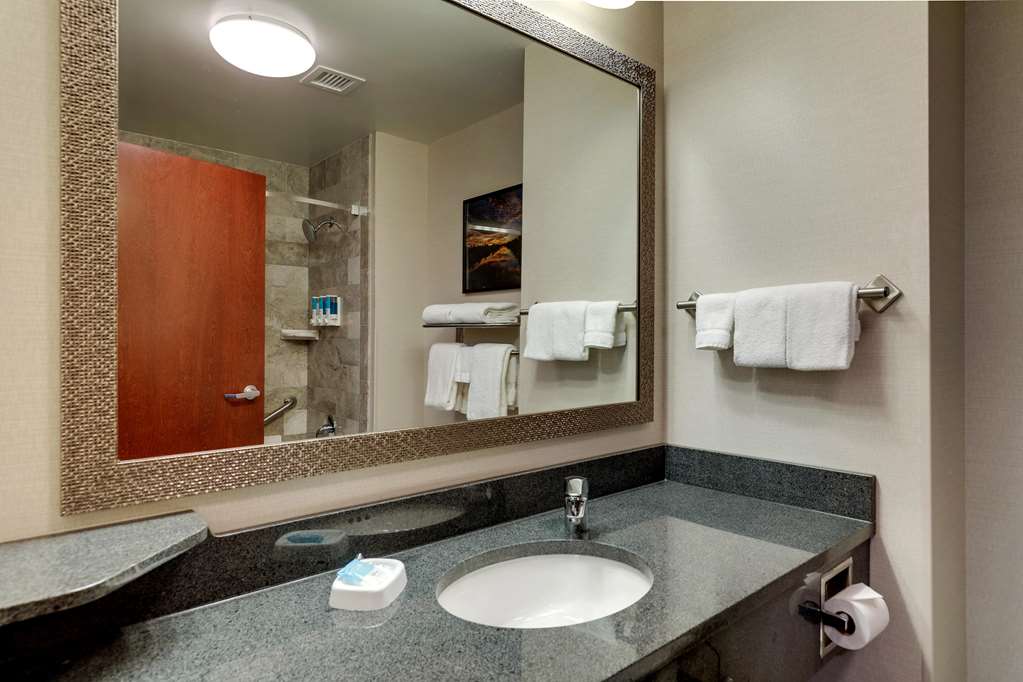 Drury Inn & Suites St. Louis Arnold - photo 25