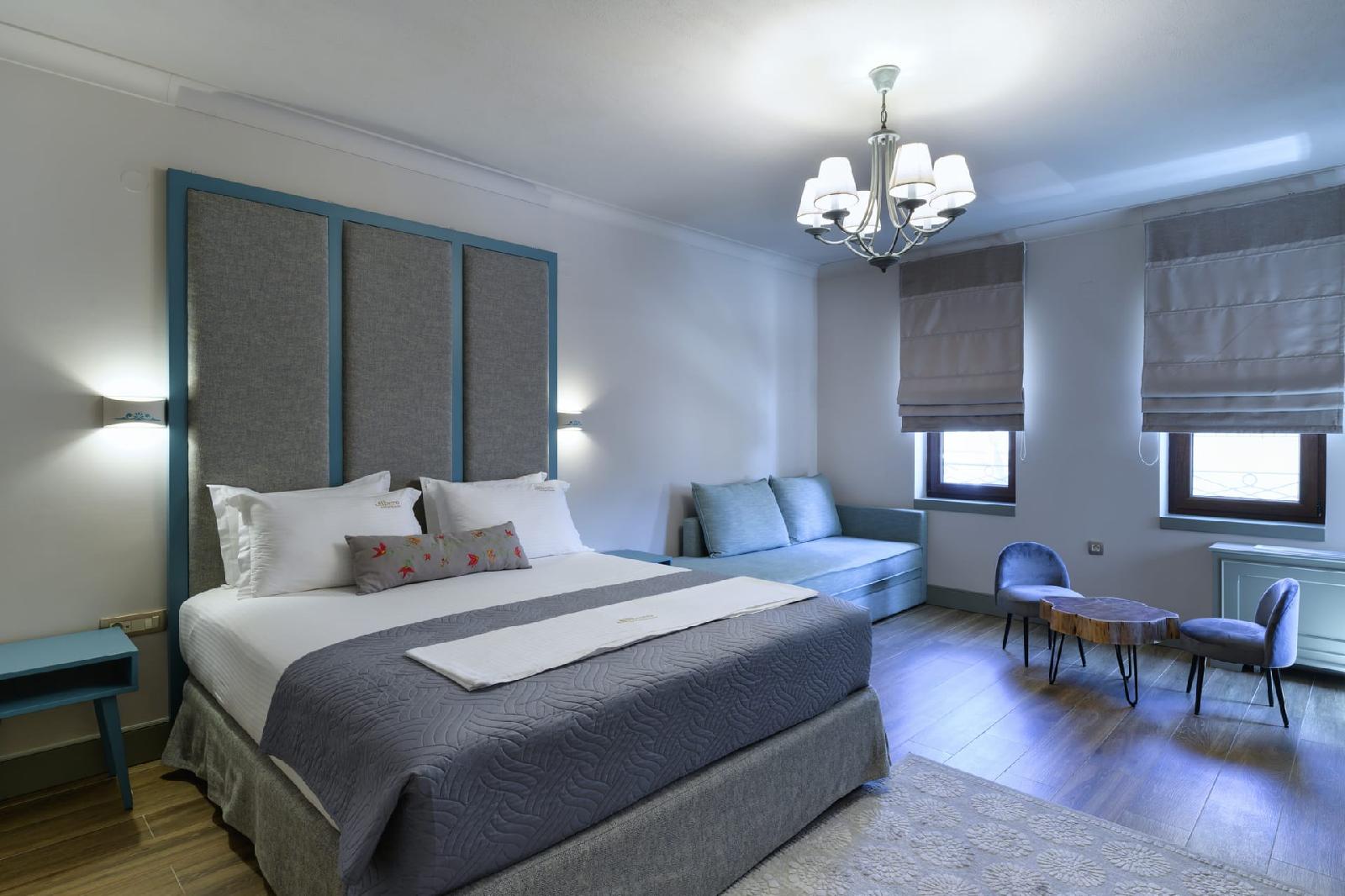 Álbero Hotel — Perama — photo 5