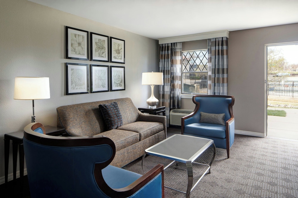 Sheraton Westport Chalet Hotel St. Louis - photo 35