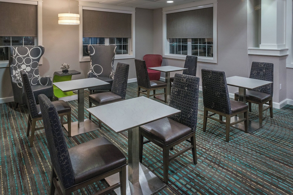 Residence Inn by Marriott Columbus - photo 54