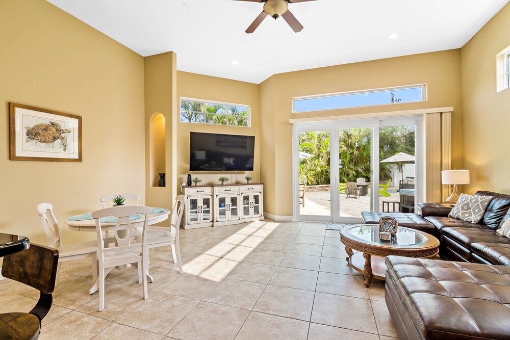 128 Mediterranean Way — hotel in Indian Harbour Beach