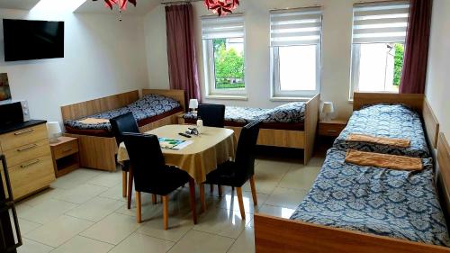 Apartamenty Daisy — 4-Star Luxury Hotel in Goczalkowice Zdroj, Poland