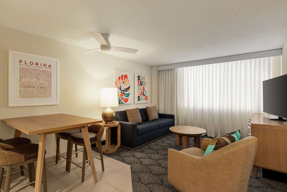 Embassy Suites by Hilton Deerfield Beach Resort & Spa - photo 25