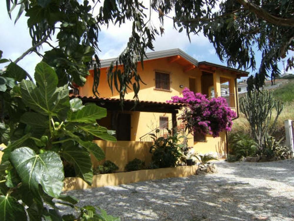 Villa Panorama — 4-Star Luxury Hotel in Zambrone, Italy