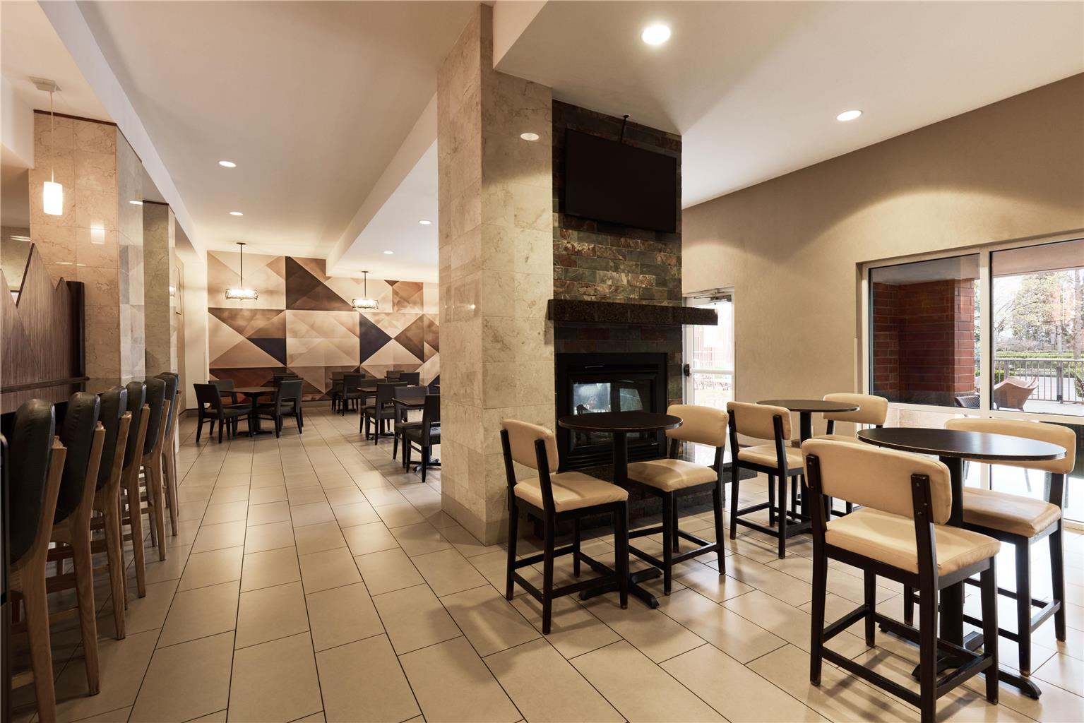 Hyatt House Seattle Bellevue - photo 7