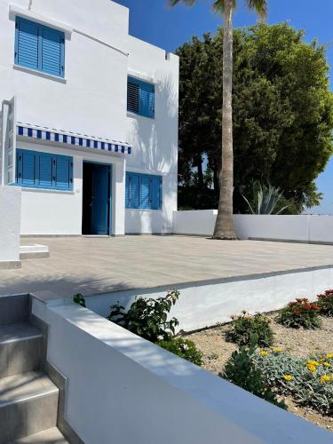 Ikaria Village Maisonette 10 — 4-Star Luxury Hotel in Chlorakas, Cyprus
