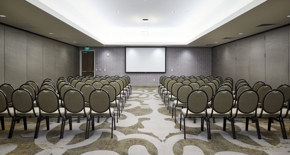 Legacy Resort Hotel & Spa - photo 29