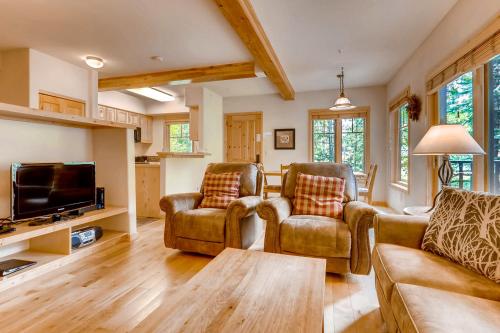 Twin Elk Lodge — 4-Star Luxury Hotel in Breckenridge, United States