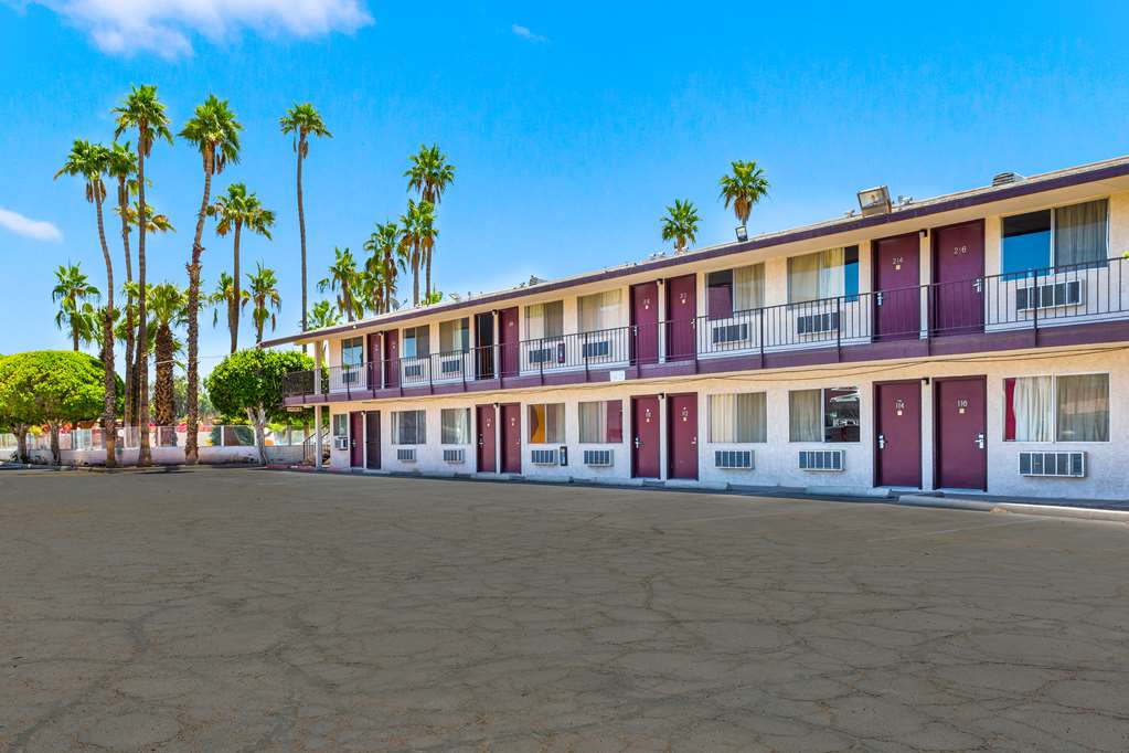 Knights Inn Yuma - photo 15