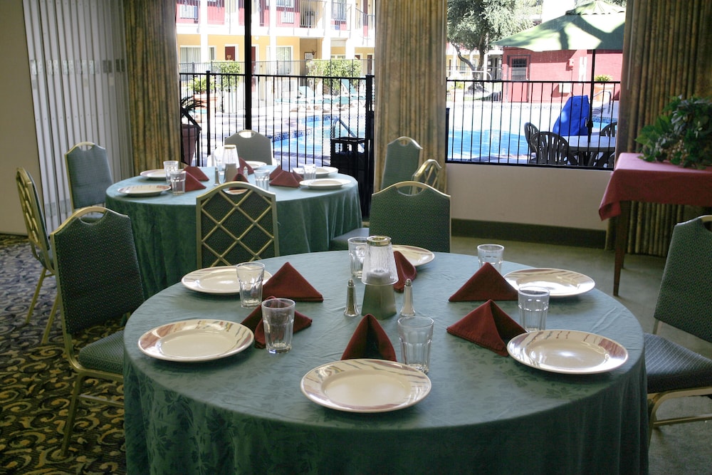 Mardi Gras Hotel & Casino - photo 30
