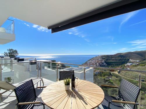 Balcon del Mar Seaview 211 Casasol — 4-Star Luxury Hotel in Nerja, Spain