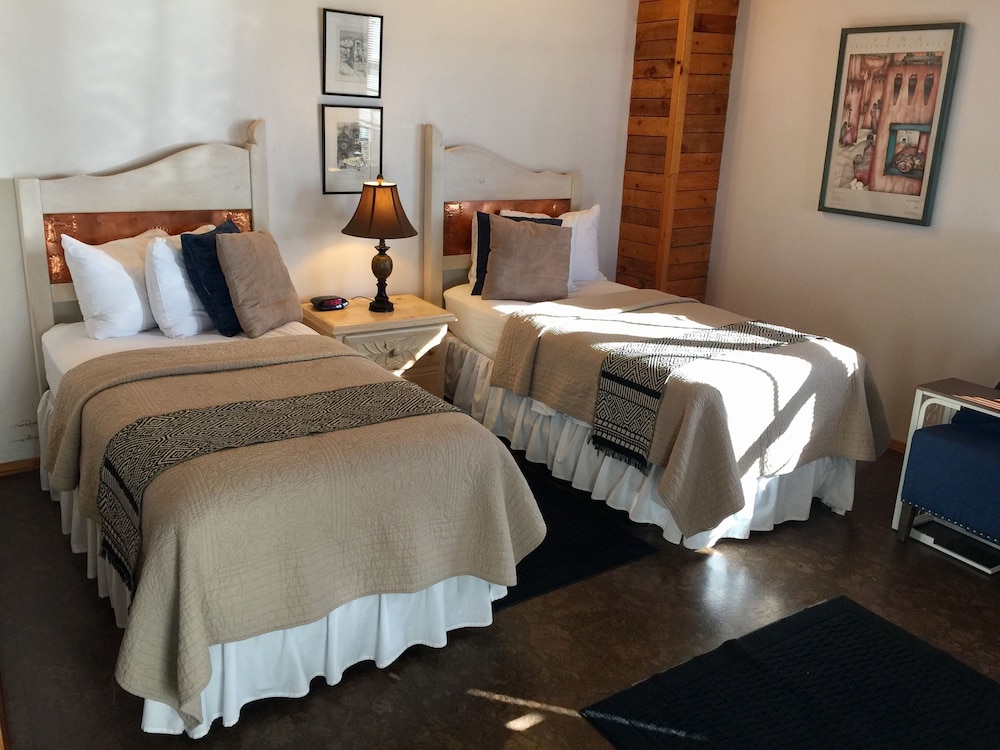 Guadalupe Inn - photo 24