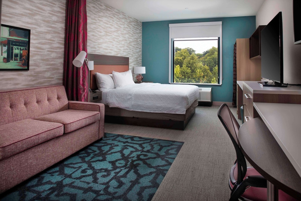 Home2 Suites by Hilton Lynchburg - carbon neutral hotel in Lynchburg