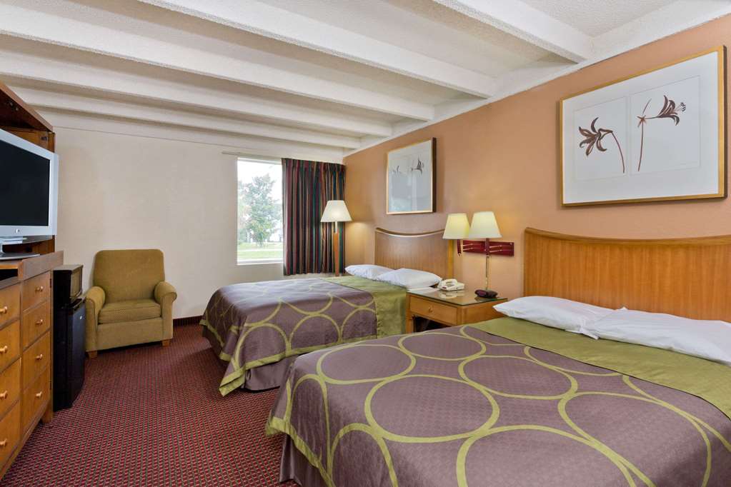 Super 8 by Wyndham Melbourne - photo 16