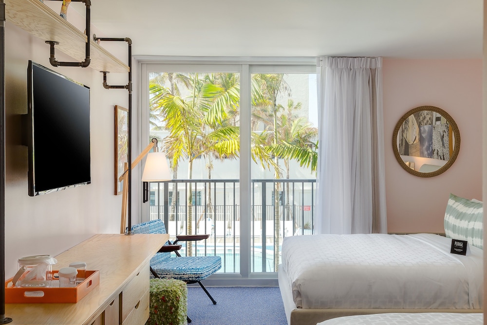 Plunge Beach Resort - photo 30