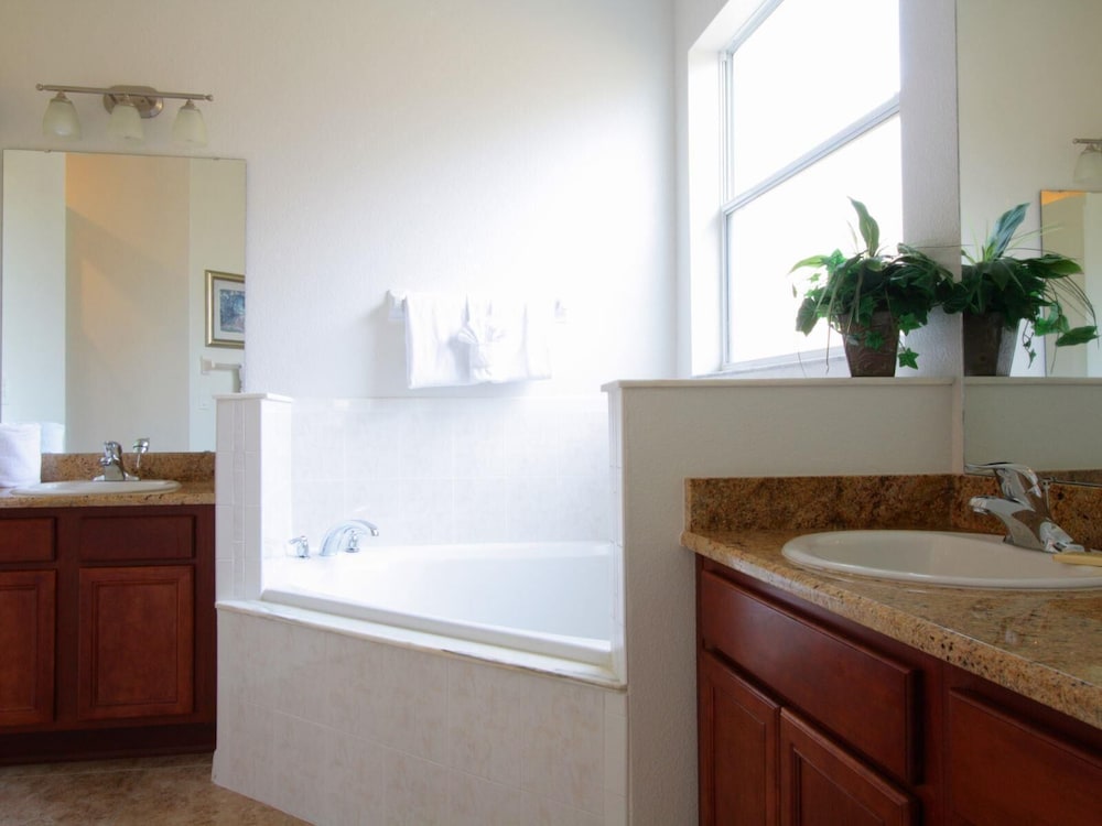 5 Bed 4720 - photo 10