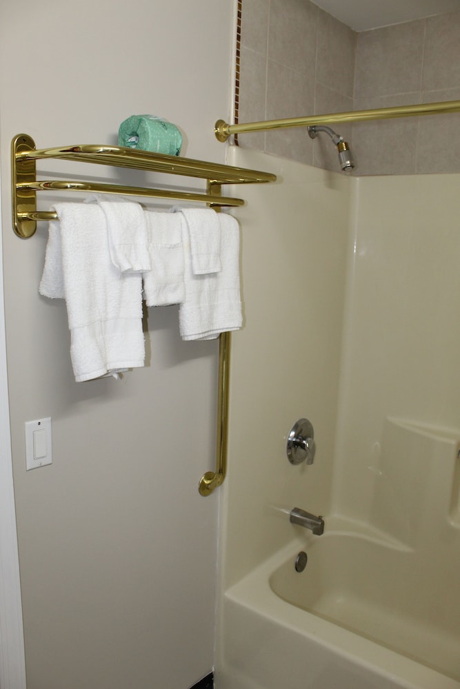 Liberty Inn Absecon Atlantic City - photo 22