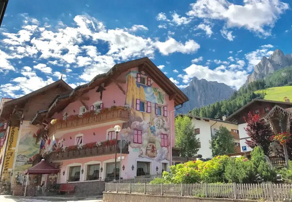 Park Hotel Aurora in Pozza Di Fassa, Italy