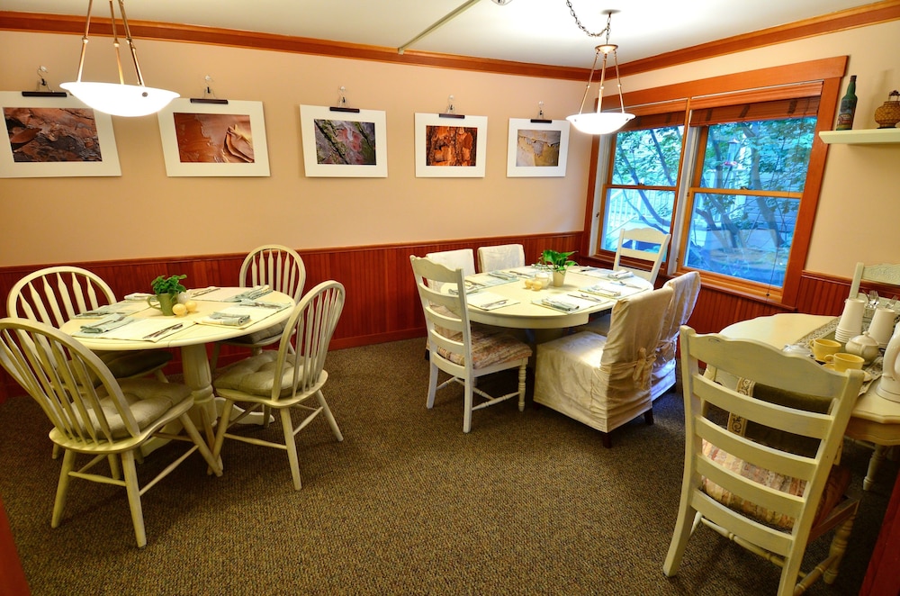 The Heron Inn & Day Spa - photo 40