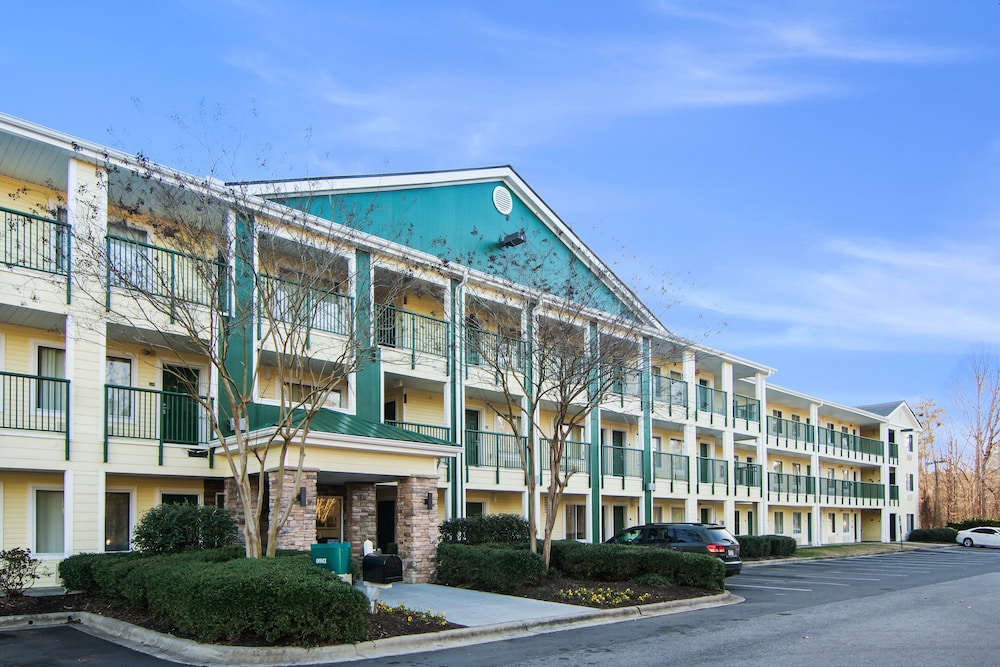 Suburban Studios Durham Raleigh in Durham, United States