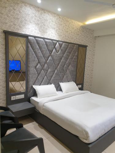Hotel Mark — Ambala
