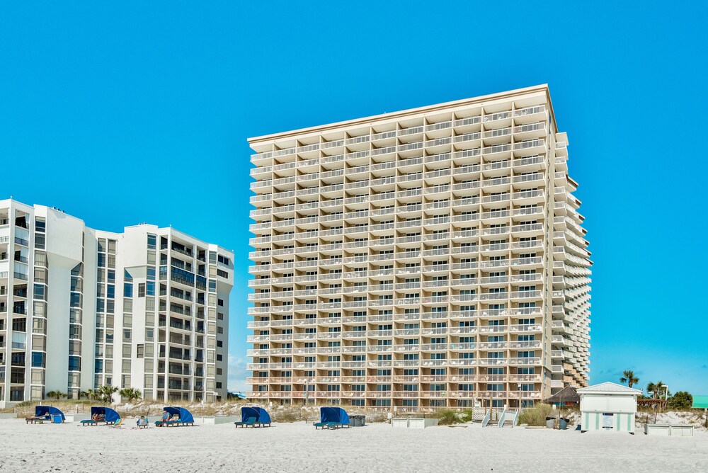 Pelican Beach Resort by Colasan - photo 79