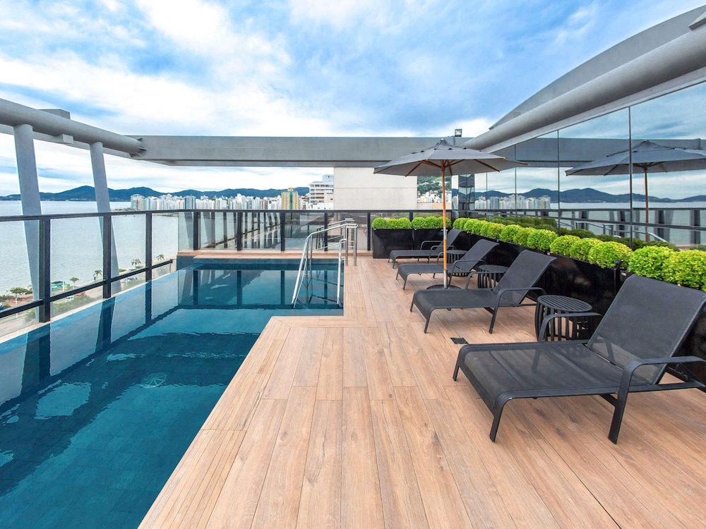 Novotel Florianopolis — 4-Star Luxury Hotel in Florianopolis, Brasil
