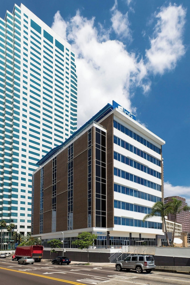 Aloft Tampa Downtown - photo 37