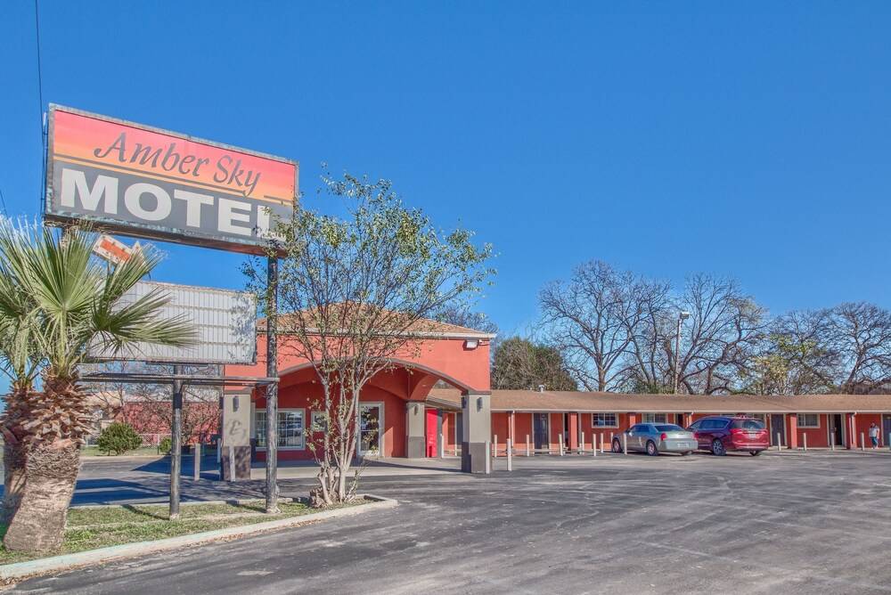 Amber Sky Motel - photo 26