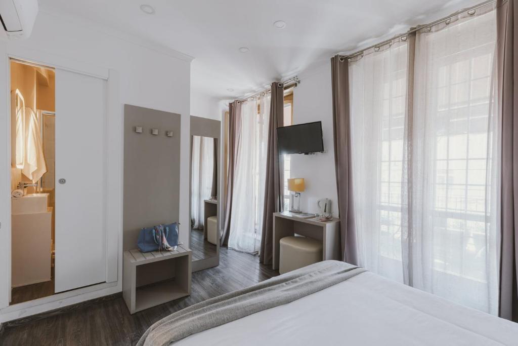 Residenza Il Duca — 4-Star Luxury Hotel in Rome, Italy