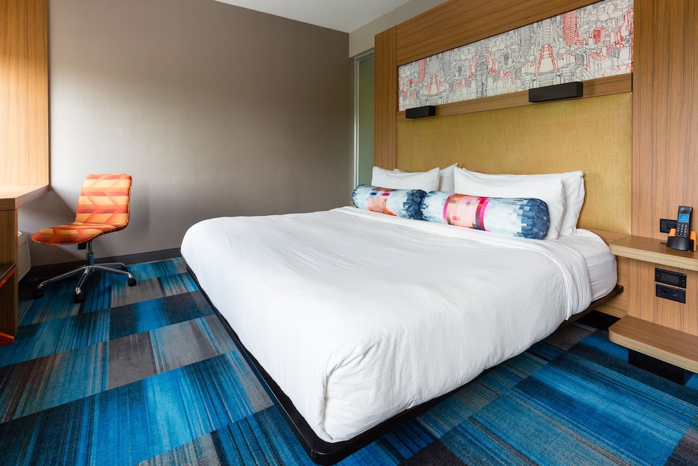 Aloft Lexington - photo 4