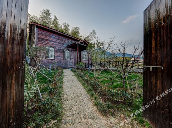 Mogan Mountain Chen Residents Stay - last minute hotel in Deqing