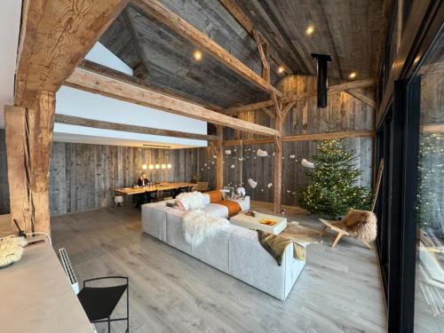 Monkey Barn Morzine Les Gets - last minute hotel in Unknown City