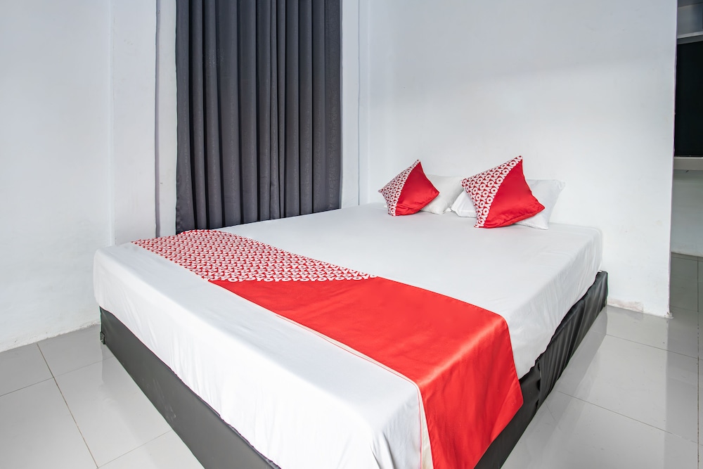 Hotel O Owo Guest House Syariah in Jambi City, Indonesia