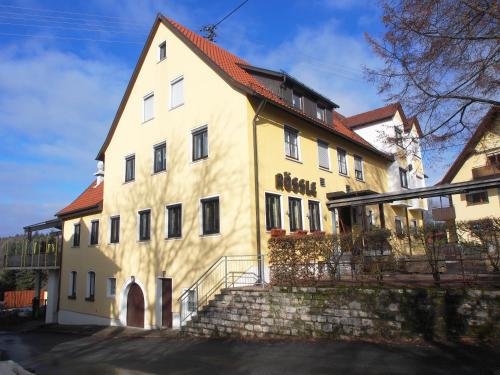 Hotel Rössle — hotel in Freiberg Am Neckar