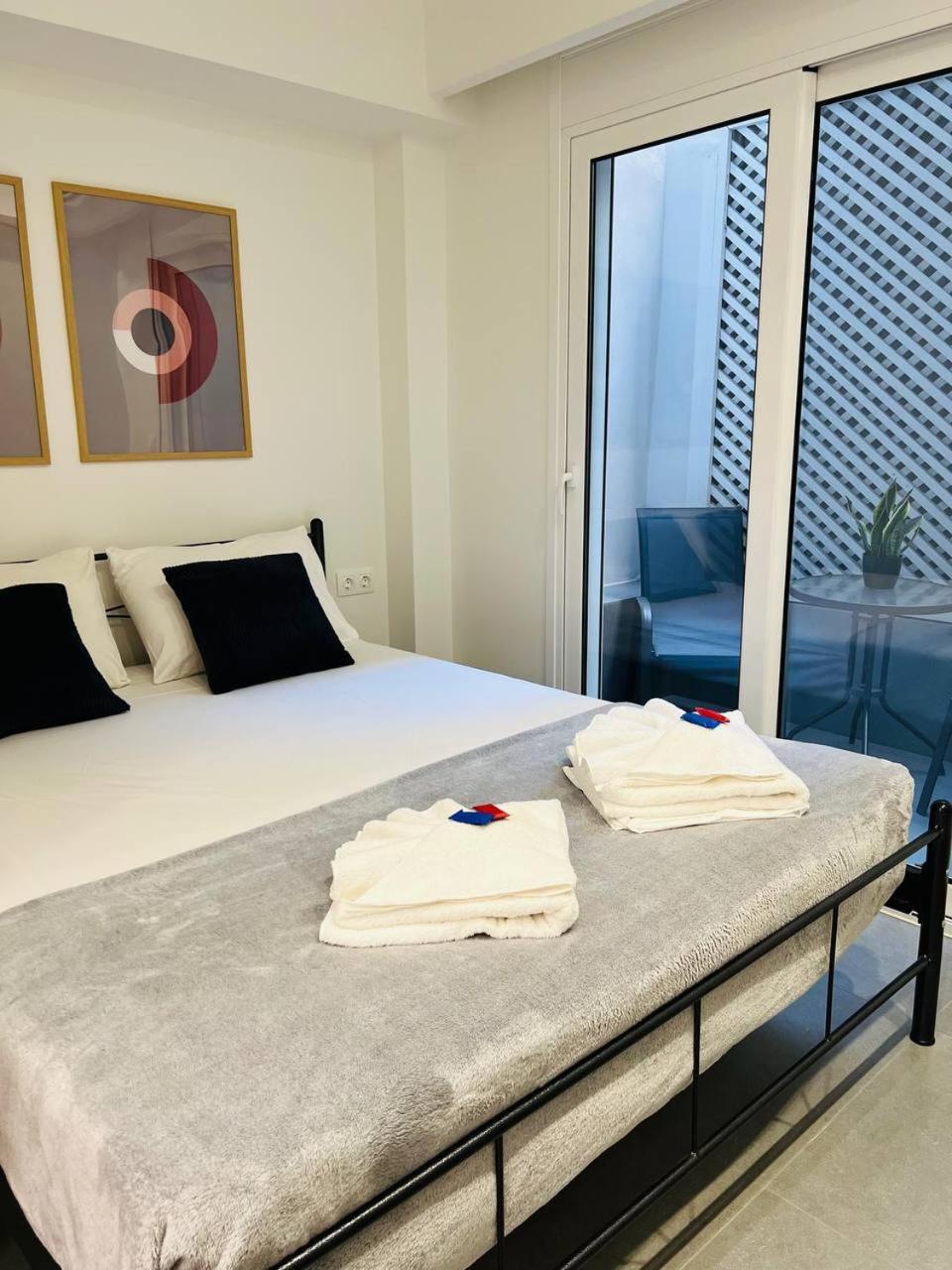 Likourgou Suite Dialog Number 1 Vipgreece — 4-Star Luxury Hotel in Kallithea, Greece