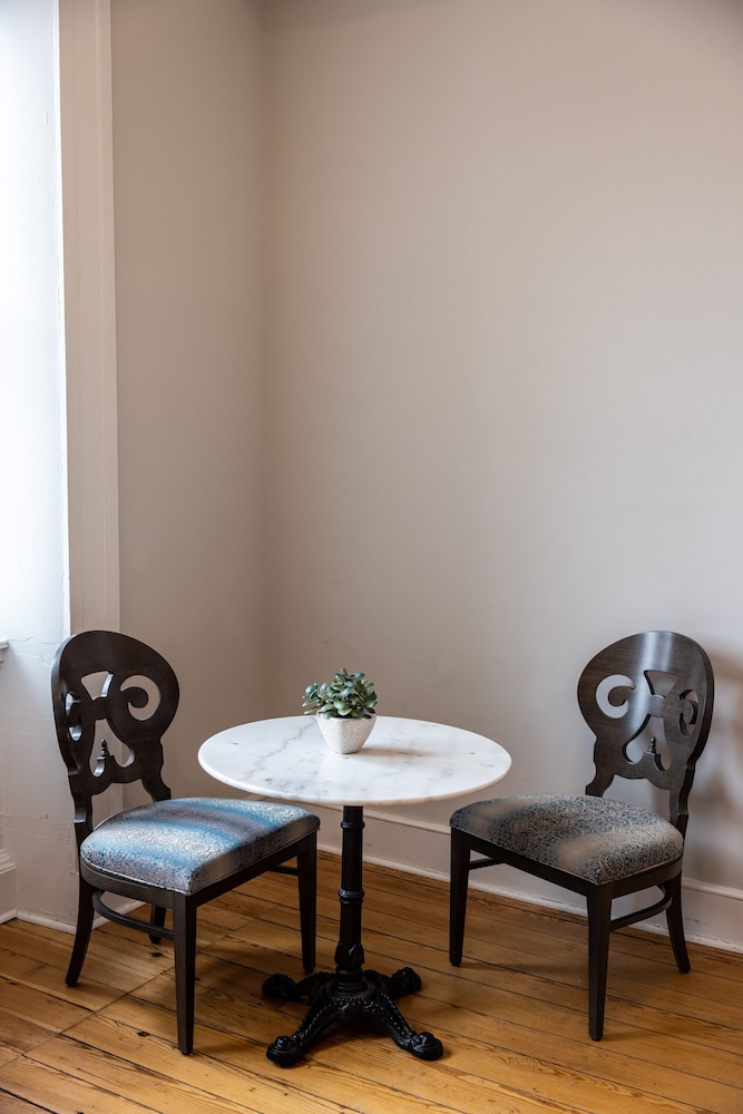 The Blackburn Inn and Conference Center - photo 3