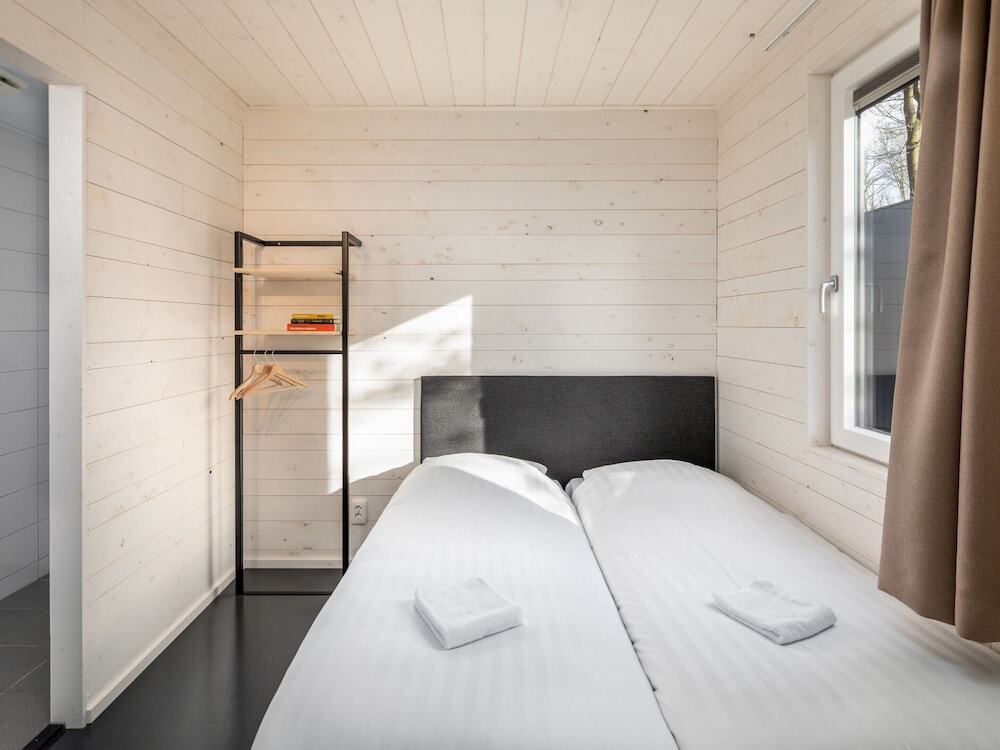 Water Lodge in Schaijk by the Waterside — 4-Star Luxury Hotel in Schaijk, Netherlands