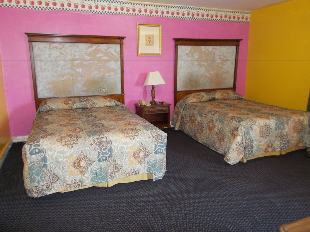 Hillside Motel - photo 18