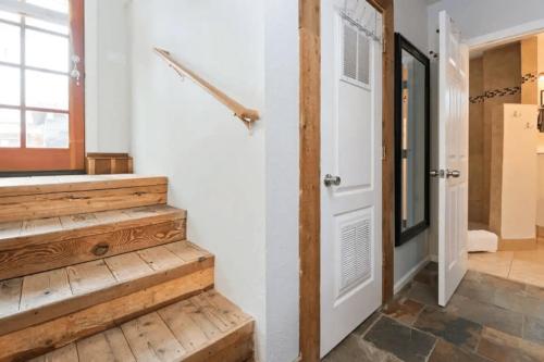 #StayinMyDistrict Hyde Park Down in Boise, United States